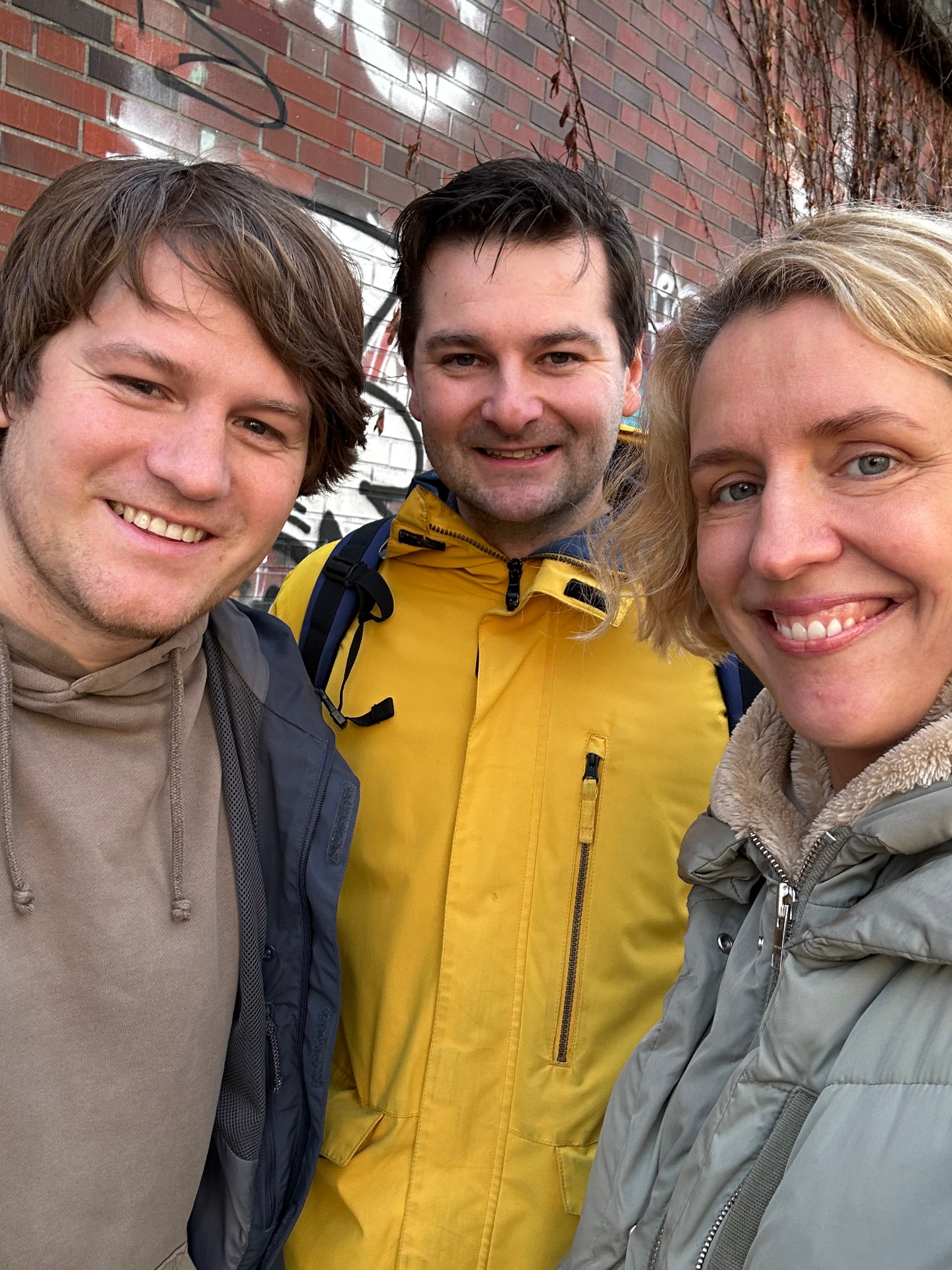 Clemens Matuschek-Litera, Michael Martens und Mira Jago vor dem Techtelmechtel in Berlin